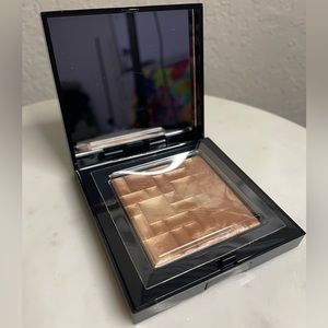 Bobbi Brown Highlighter